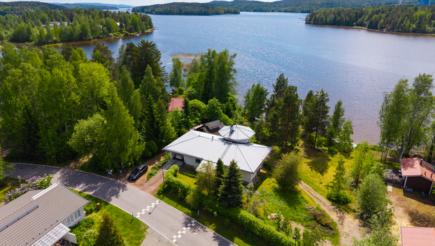 Huhtalahdentie 15, Nenäinniemi, Jyväskylä