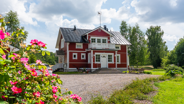 Bommaksentie 11, Pernaja, Loviisa