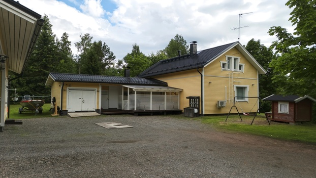 Hirveläntie 40, Hirvelä, Kouvola