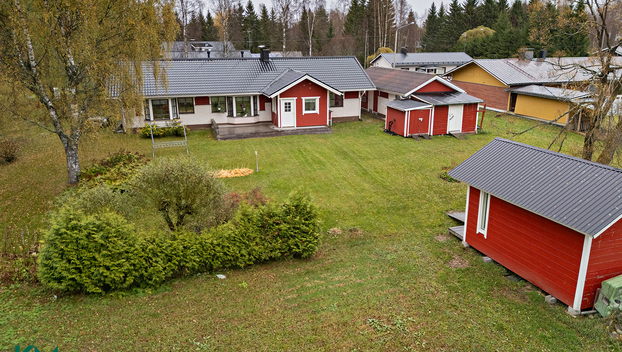 Paavontie 8, Keskusta, Utajärvi