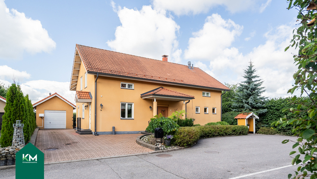 Aatelitie 14, Kartanonkoski, Vantaa