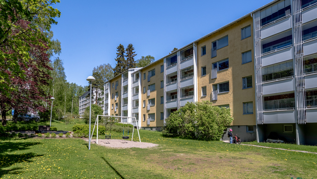 Kuusistonlinnantie 1, Vartiokylä, Helsinki