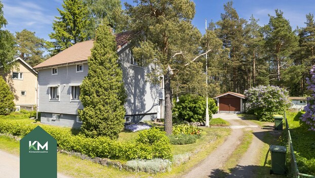 Naakantie 12, Metsola, Kotka