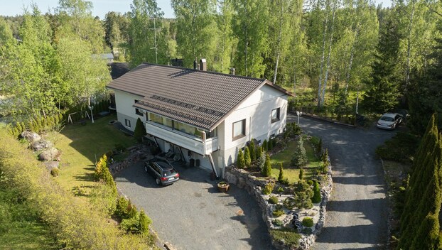 Kiertomäentie 28 B, Kuninkaanmäki, Vantaa