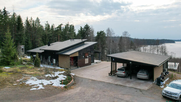 Paimenpolku 18, undefinedIitti