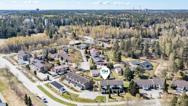 Pääskynkuja 2, Kallanen, Raisio