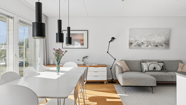Pohjoinen Rautatiekatu 33, Etu-Töölö, Helsinki