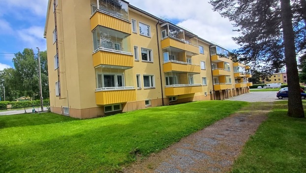 Urheilukatu 8 , Palosaari, Vaasa
