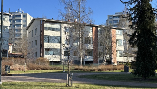 Valtakäyrä 8, Riihimäki
