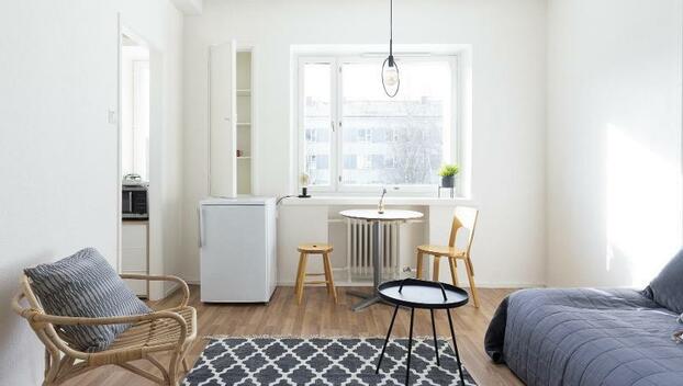 Munkkiniemen puistotie 18, Helsinki