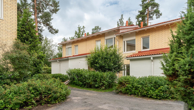 Punatulkuntie 3, Lintuvaara, Espoo