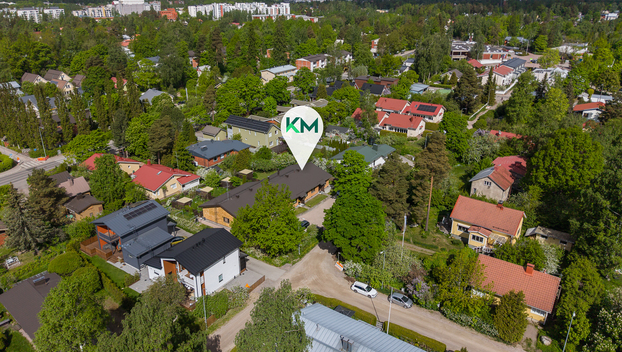 Iivarintie 7, Puistola, Helsinki