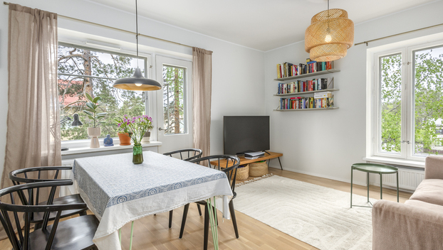 Sandelininkatu 13, Parantola, Hyvinkää