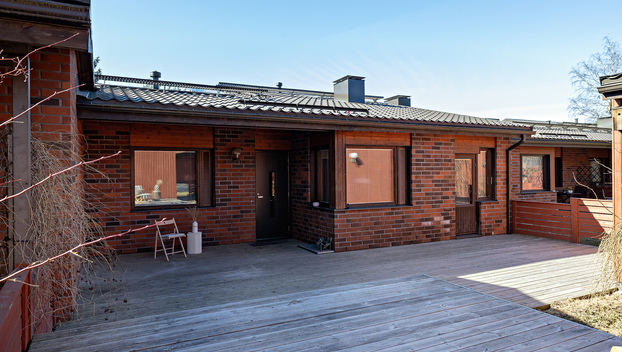 Ahmalantie 4, Mäntylä, Oulu