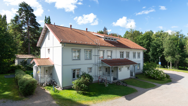 Tehtaanportinkatu 1, Hirsimäki, RIIHIMÄKI