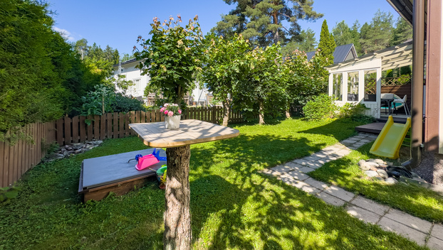 Keltanontie 12, Vaunukangas, Tuusula