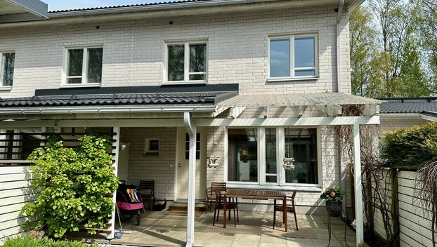 Saramäentie 9a, Paloheinä, Helsinki