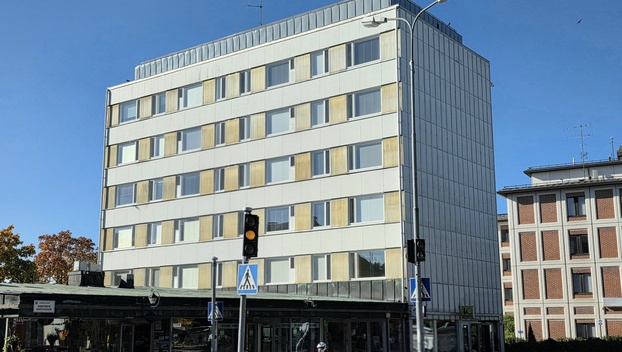 Karstuntie 2, Keskusta, Lohja