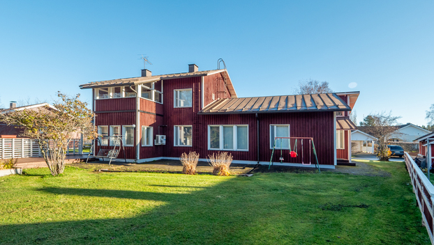 Karviaistie 9, Herukka, Oulu