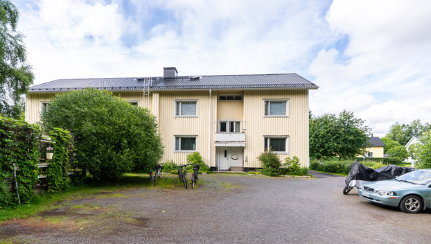 Hiirosentie 32, Karjasilta, Oulu