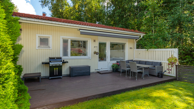 Kärjenniitynkatu 16, Holvasti, Tampere