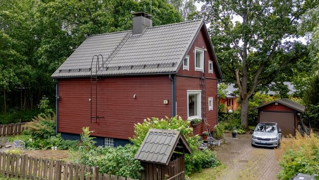 Alkutie 4, Länsi-Pakila, Helsinki
