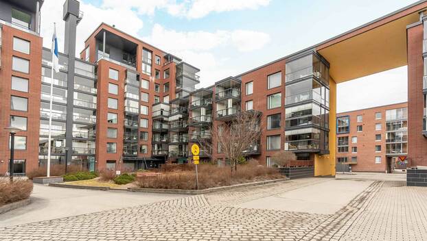 Voimakatu 2, Ratina, Tampere