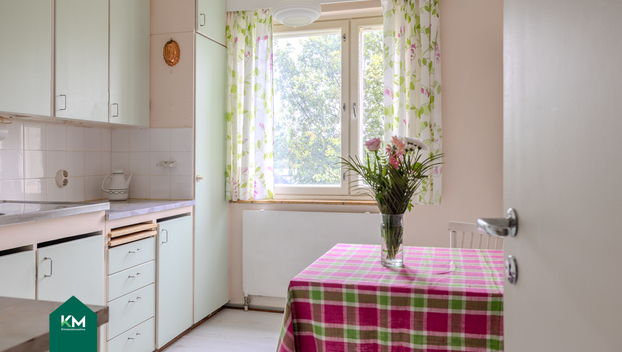Kuusistonlinnantie 1, Vartiokylä, Helsinki