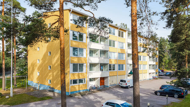 Ratakatu 11, Parantola, Hyvinkää