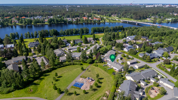 Pyrästie 8, Saarela, Oulu