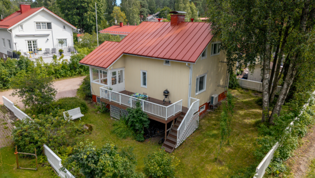 Uuraantie 13, Laajalahti, Espoo