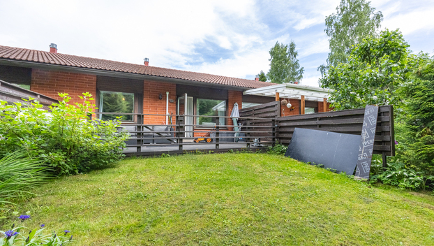Laurintie 6, Paunu, Lempäälä