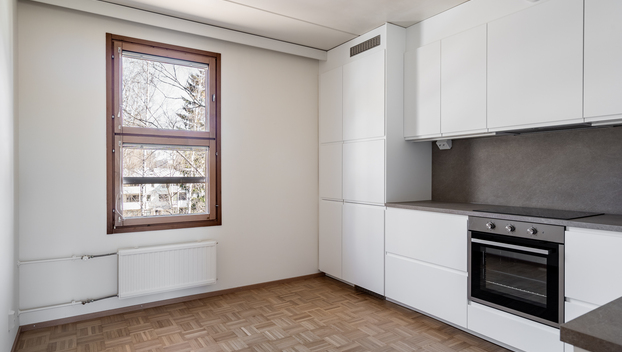 Varhelantie 7 , Mellunkylä, Helsinki