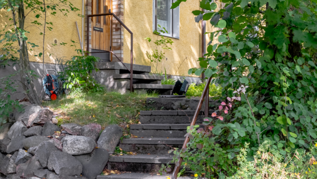 Hirvitie 8, Herttoniemi, Helsinki