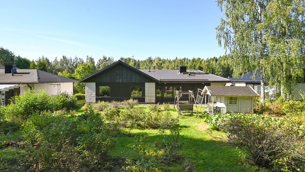 Ravurikatu 19, Kaakkola, Järvenpää