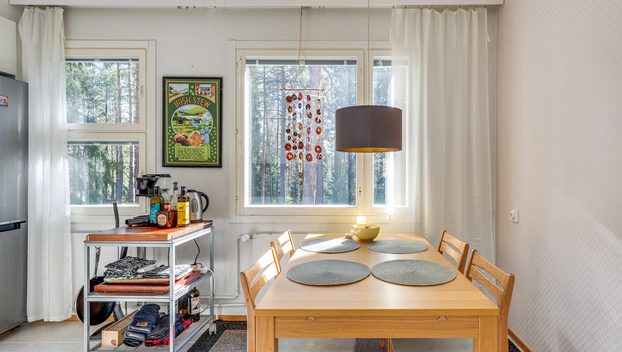 Virontörmänkatu 8, Tesoma, Tampere