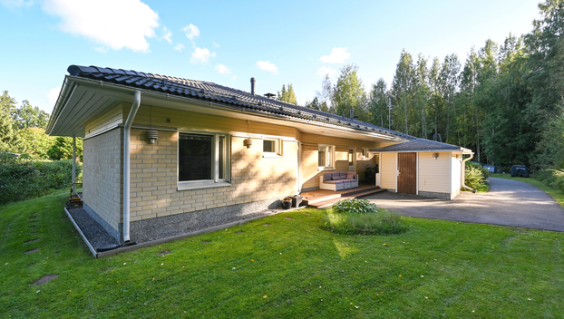 Joutsenentie 1, Riihikallio, Tuusula