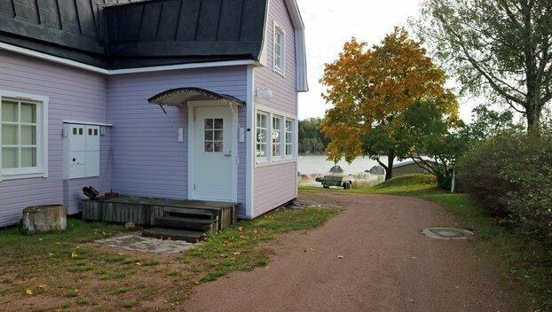 Vallihaudantie 10, Tiutinen, Kotka