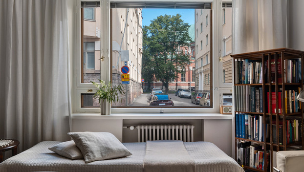 Tarkk'ampujankatu 12, Ullanlinna, Helsinki
