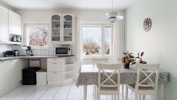 Kuusistonlinnantie 1, Vartiokylä, Helsinki