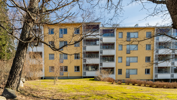Kuusistonlinnantie 1, Vartiokylä, Helsinki