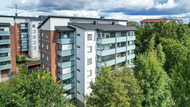 Uusikatu 10, Asemantausta, Lahti