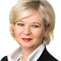 yrittäjä, ylempi kiinteistönvälittäjä, YKV, LKV, LVV, KiAT Tiina Kallio