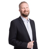 kiinteistönvälittäjä, kaupanvahvistaja, LKV, LKV Mertsi Friberg