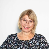 myyntijohtaja, LKV, FM Pirkko Toiviainen
