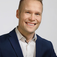 Myyntijohtaja, LKV, LVV Pasi Hautamäki
