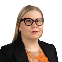 Kiinteistönvälittäjä, LKV, LVV, insinööri (YAMK), LKV, LVV, Insinööri, Ympäristöteknologia, rakennus (YAMK), Myynti- ja asiakaspalvelun perustutkinto, Kirjoittamisen ja kirjallisuuden kandiopinnot Maria Rantsi