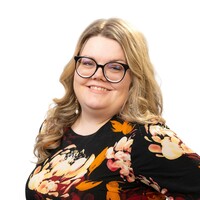 myyntipäällikkö, kiinteistönvälittäjä, LKV, LVV, KiLAT, Tradenomi Leeni Alatalo