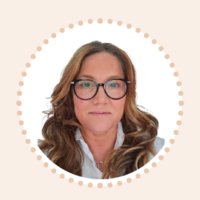 Myyntineuvottelija, sisustussuunnittelija Nina Ristoja