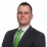 Kiinteistönvälittäjä, LKV, LKV Kari Sivula